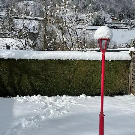 Chalet 3 Avec Cheminee Et Jardin Clos *